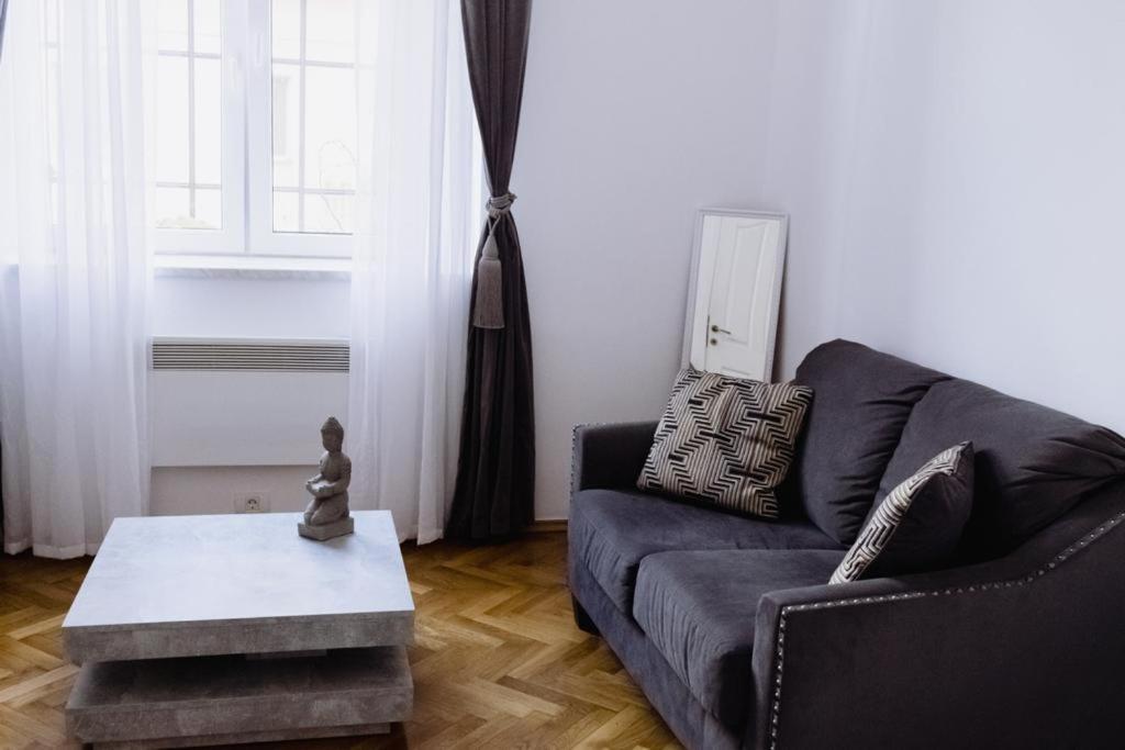 אראד ☆ Bulevard Apartments ☆ מראה חיצוני תמונה
